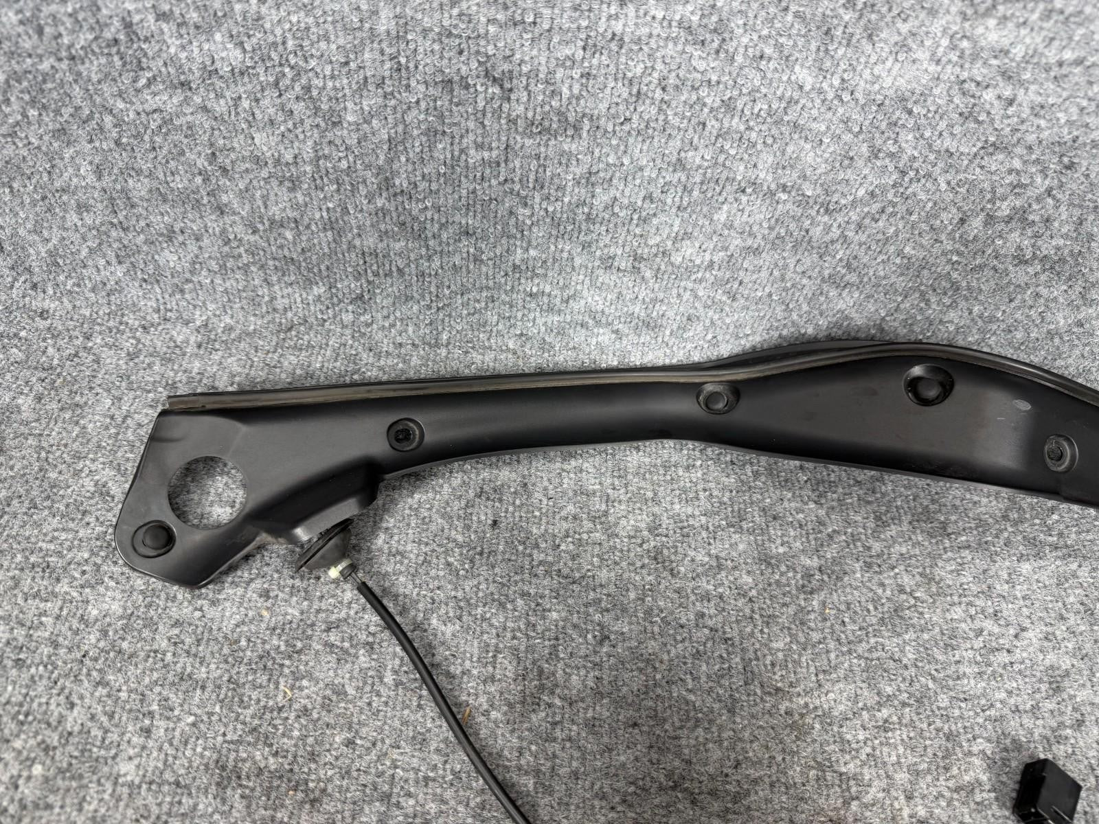 2016-2024 Tesla Model X Rear Left Driver Side Door Pinch Sensor 1037560-00-F OEM