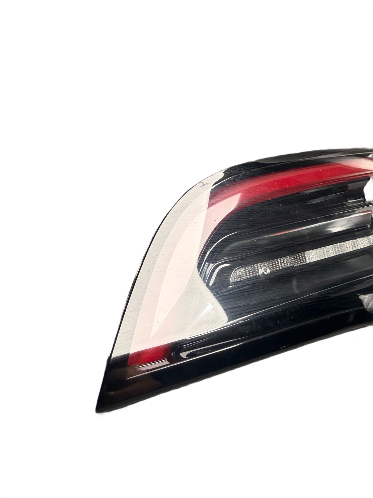 2017-2023 TESLA MODEL 3 REAR RIGHT PASSENGER SIDE INNER TAILLIGHT LIGHT LAMP
