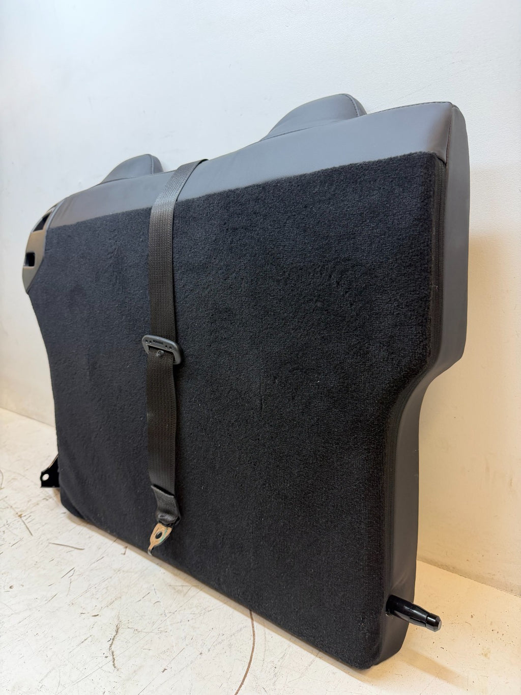 2016-2020 Tesla Model S Rear Left Side 2ND Second Row Upper Seat Cushion OEM