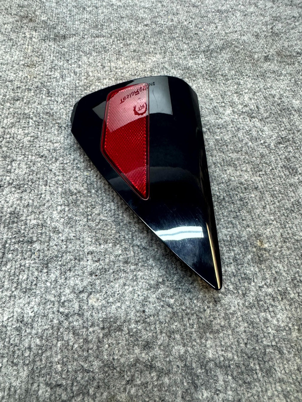 2017-2023 TESLA MODEL 3 RIGHT CHARGE PORT DOOR REFLECTOR & COVER OEM, 151878300G