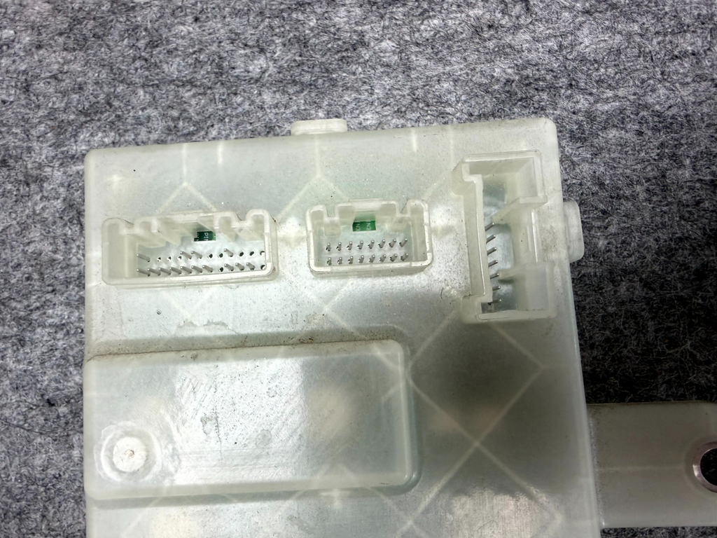 ♦️2017 – 2023 TESLA MODEL 3 CHARGING PORT CONTROL MODULE UNIT OEM, P1092755-98-D