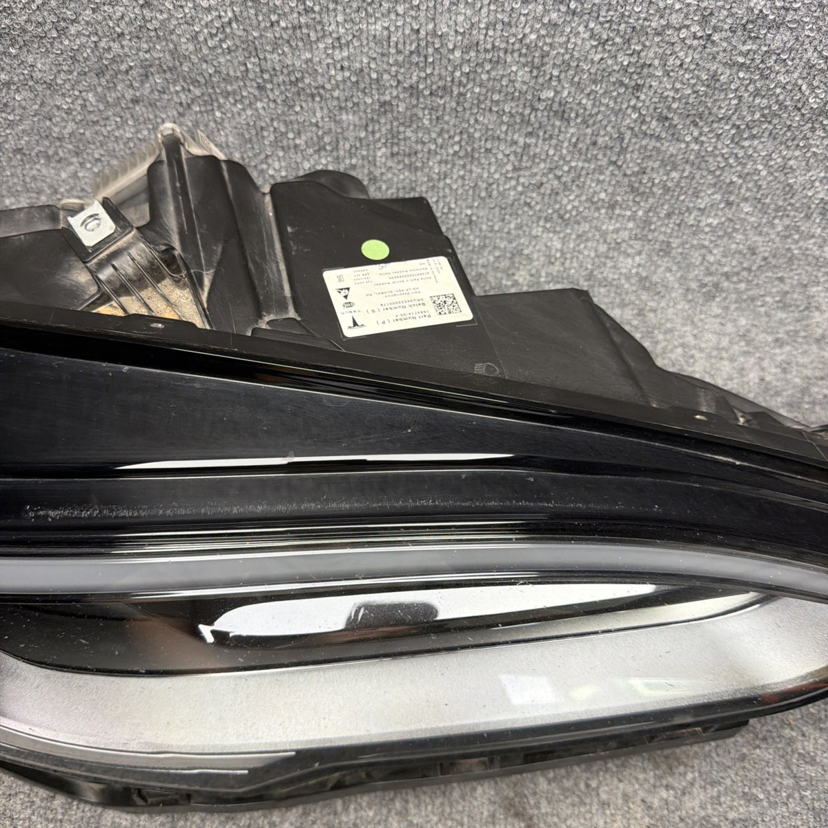 2022-2025 TESLA MODEL S RIGHT HEADLIGHT BLACK Projector LED 1563714-00-F OEM