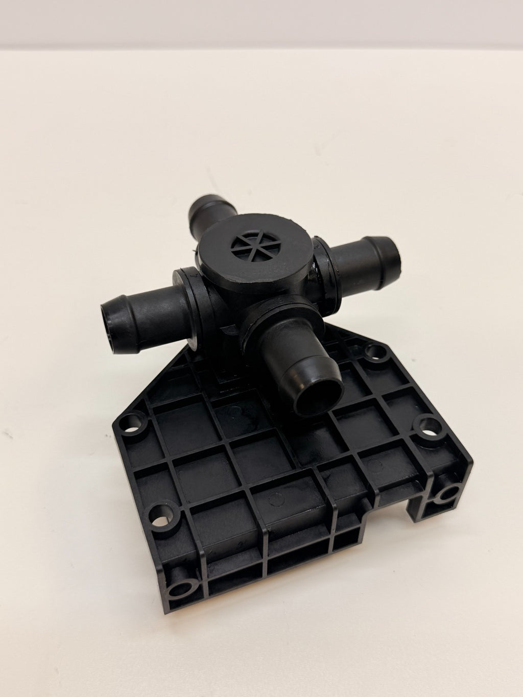 2012-2020 Tesla Model S Coolant Pump Cooling Valve Actuator 4-Way 6007370-50-E