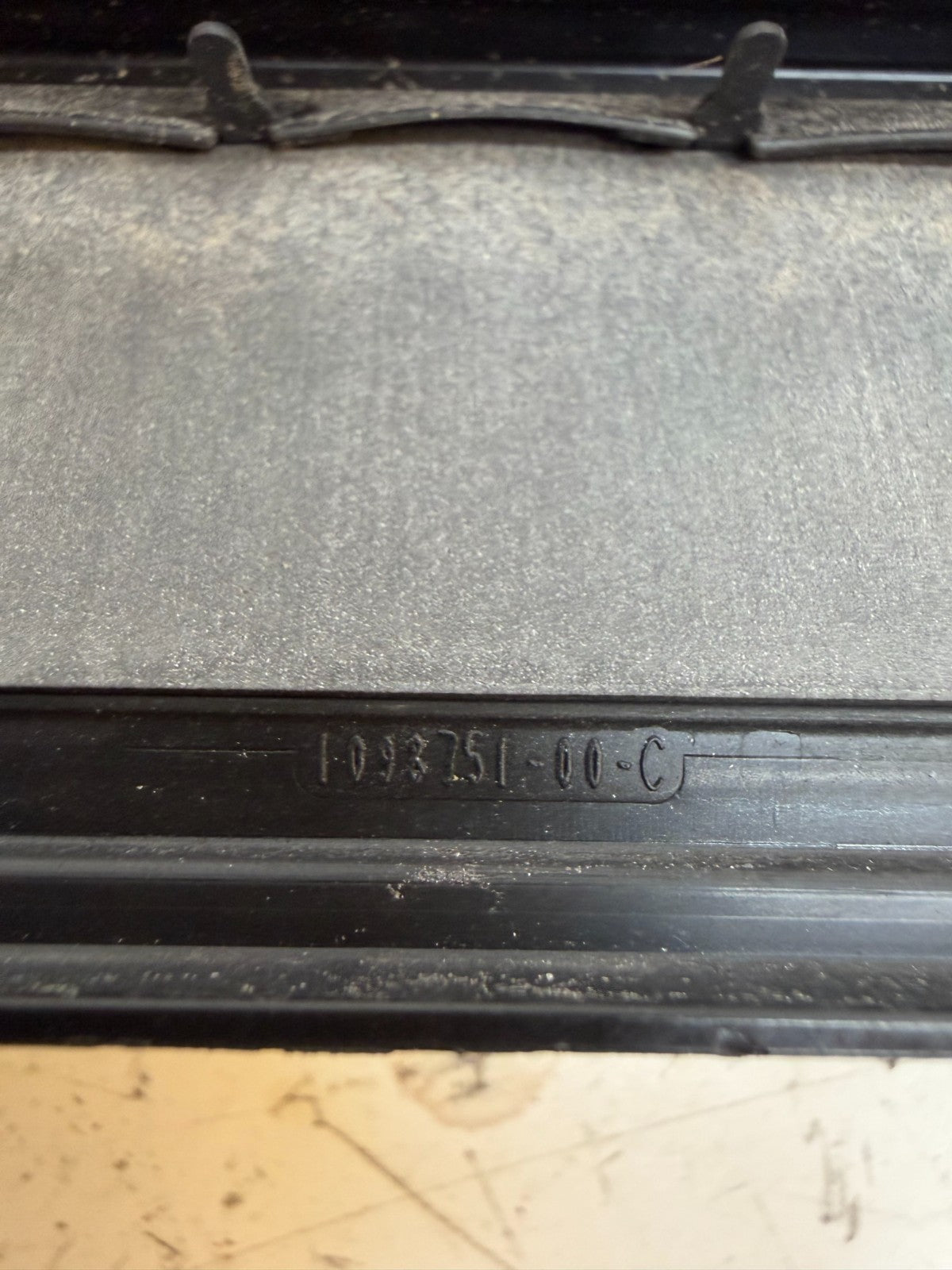 2017-2024 Tesla Model 3 Air Extractor Cabin Vent Grille 1098751-00-C