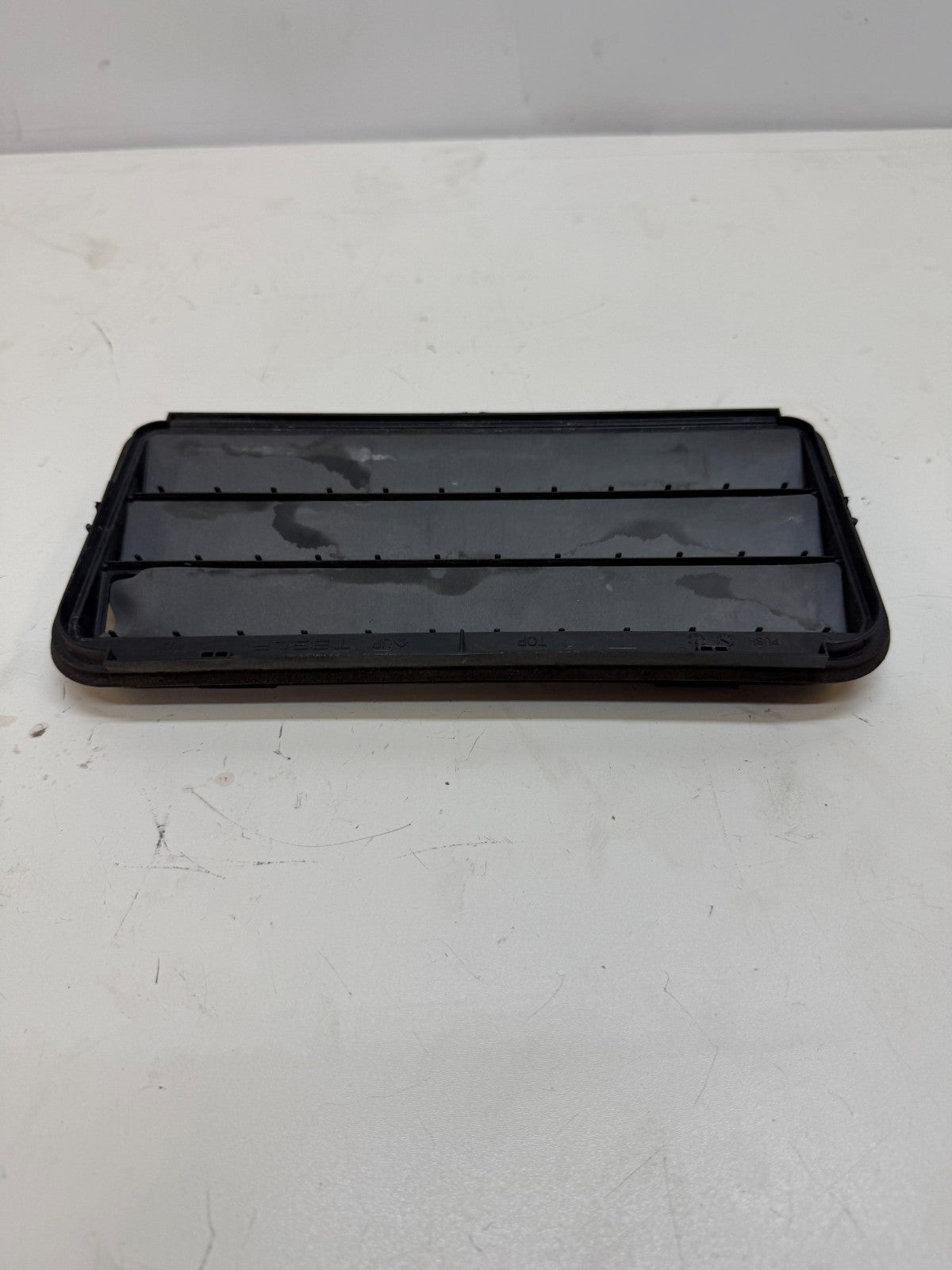 2017-2024 Tesla Model 3/Y Air Extractor Cabin Vent Grille 1098751-00-C
