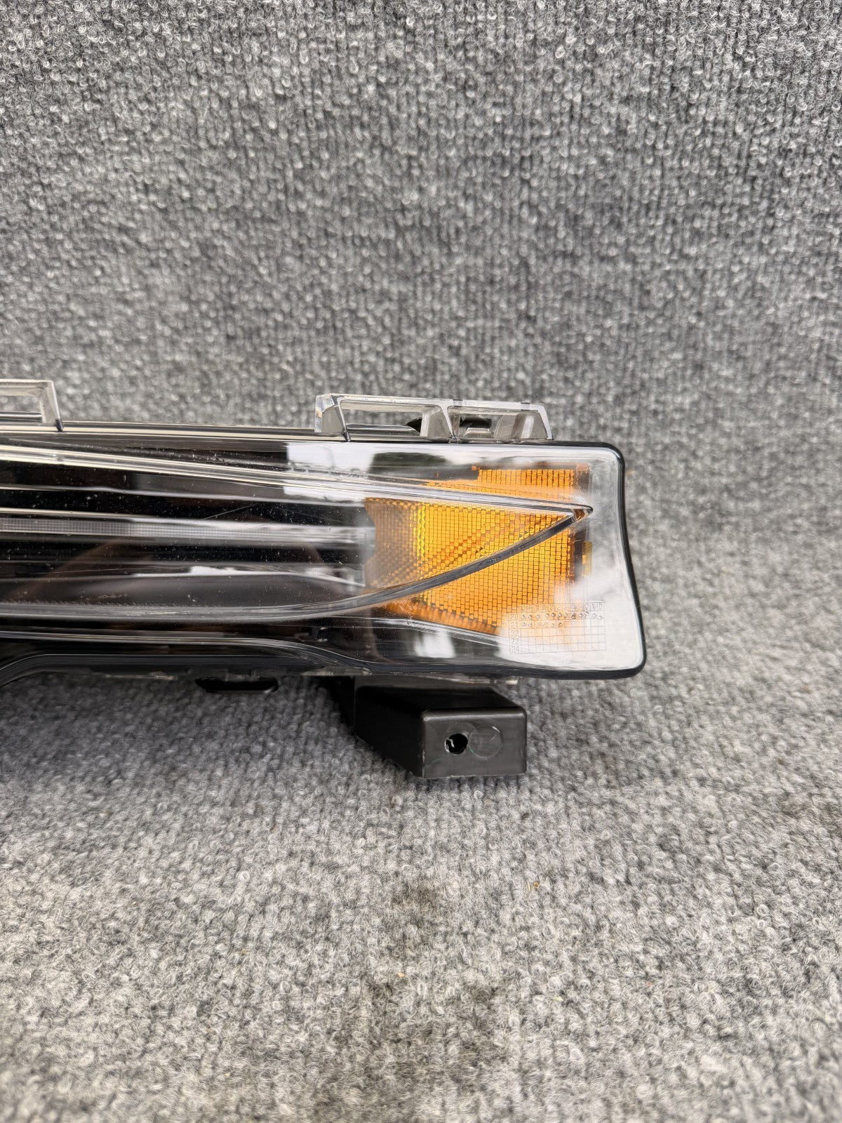 2017 - 2024 TESLA MODEL 3 Y FRONT RIGHT SIDE LED FOG LIGHT OEM, 1507931-00-C