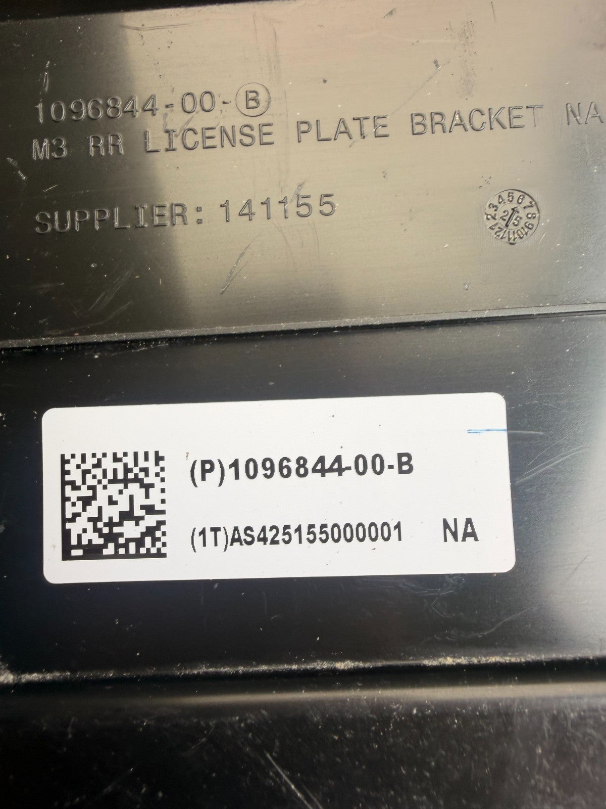 2017-2023 Tesla Model 3 Y Rear License Plate Bracket 1096844-00-B