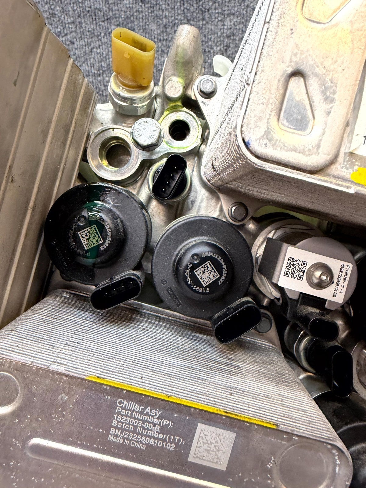 2017-2024 TESLA MODEL 3/Y SUPERMANIFOLD COOLANT PUMP RESERVOIR OEM, 1523003-00-B