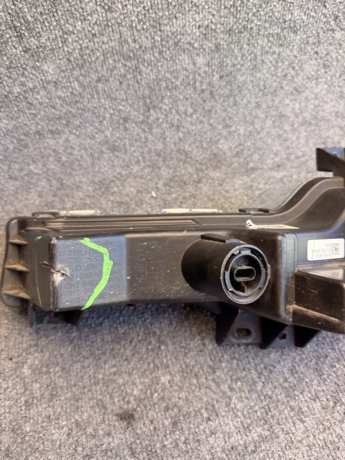 2017-2023 Tesla Model 3 Front Right Fog Light Fascia Lamp 1507931-00-C OEM