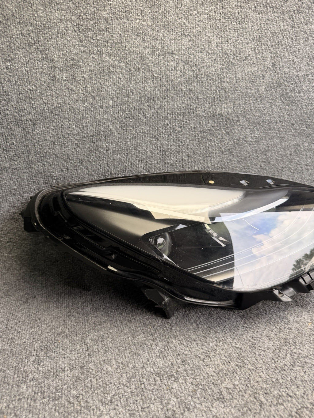 2021 - 2023 TESLA MODEL 3 FRONT RIGHT HEADLIGHT LED LIGHT LAMP OEM 1514953-00-D