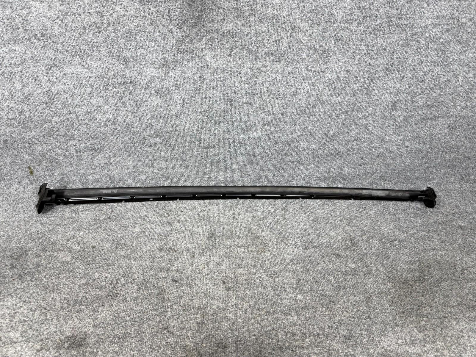 2016-2020 Tesla Model X Upper Left Side Falcon Door Glass Seal OEM, 1072079-90-D