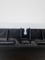 2020-24 TESLA MODEL Y RIGHT SIDE SKIRT ROCKER PANEL MOLDING CARRIER BRACKET