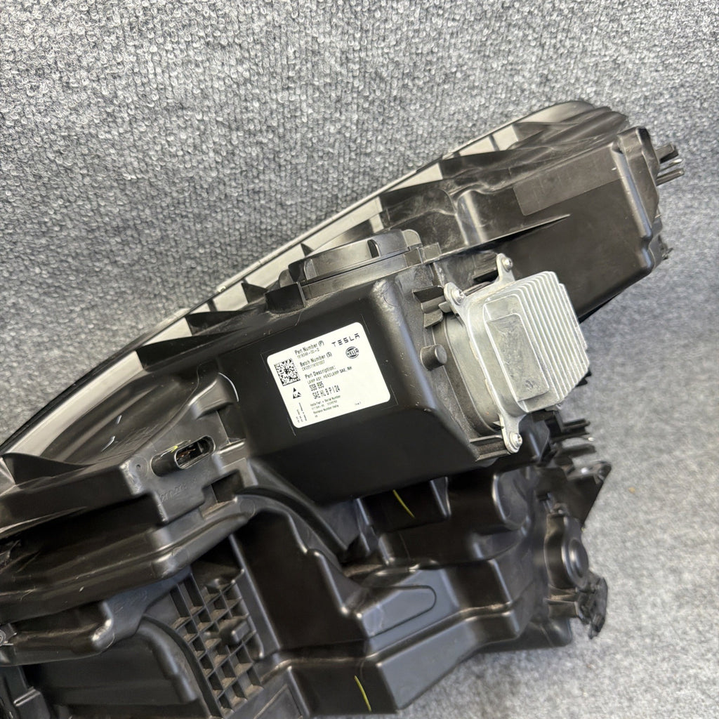 2025 Tesla Model Y Juniper Headlight Assembly RH Passenger Side LED OEM