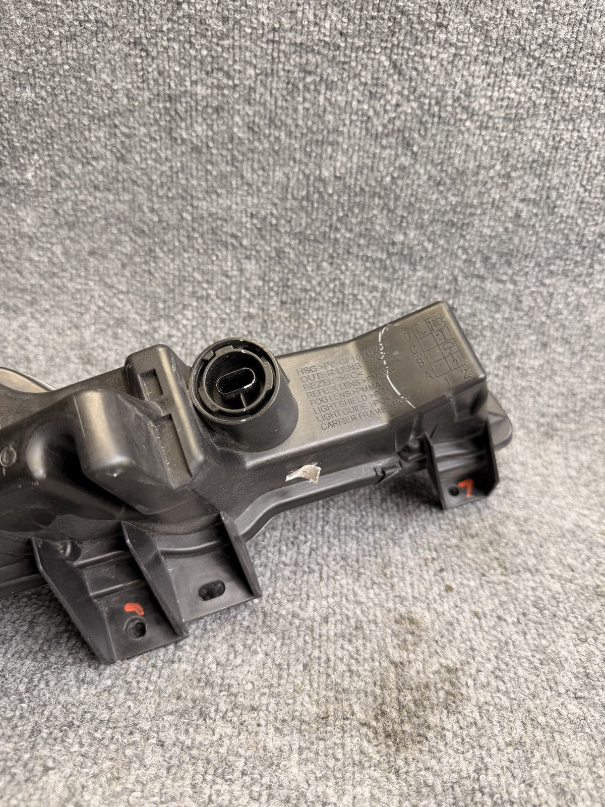 2017 - 2024 TESLA MODEL Y/3 FRONT LEFT SIDE FOG LIGHT ASSY OEM, 1077391-00-E