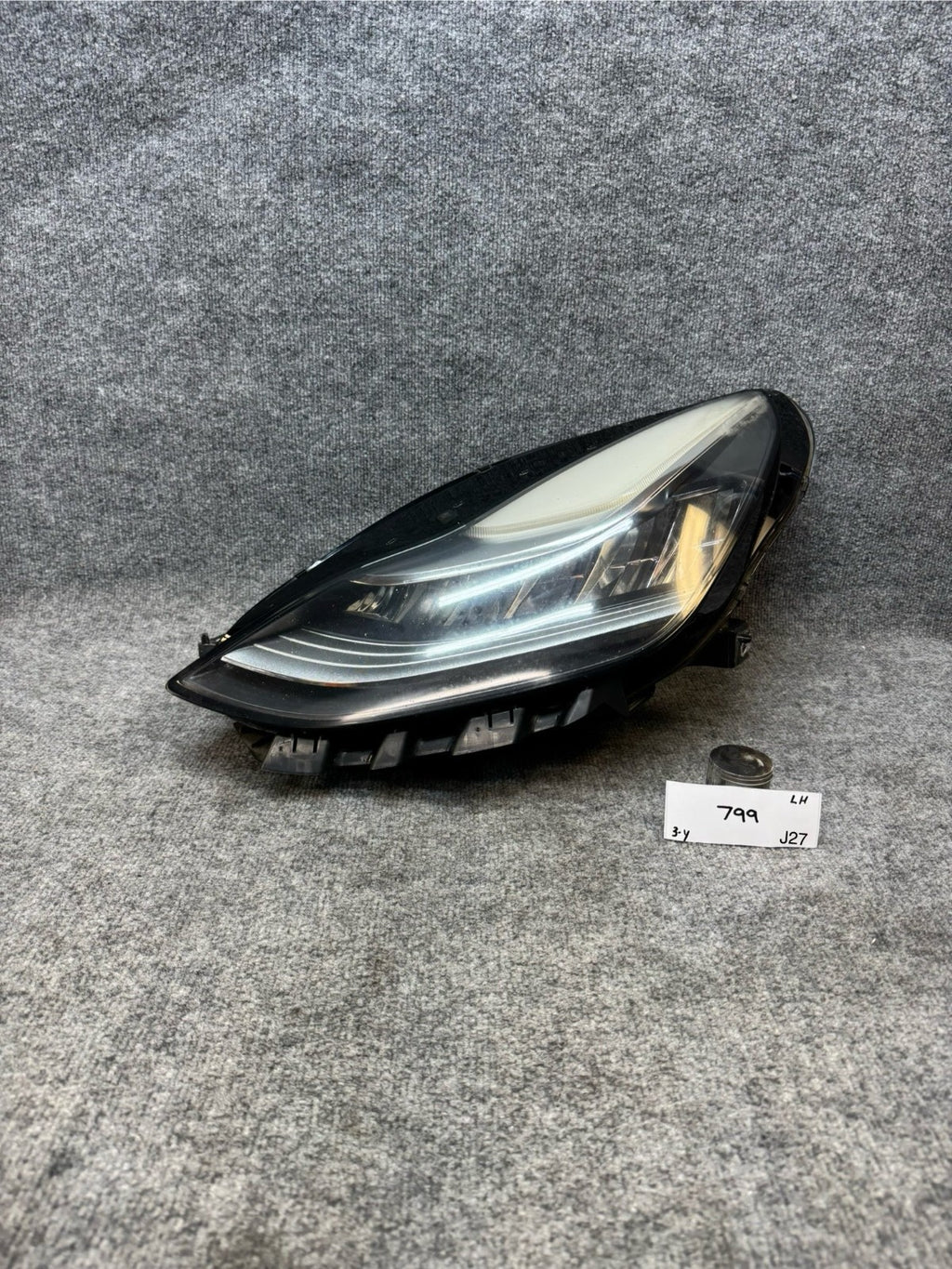 2017-2023 TESLA MODEL 3 FRONT LEFT DRIVER SIDE HEADLIGHT LAMP OEM, 1077371-00-G