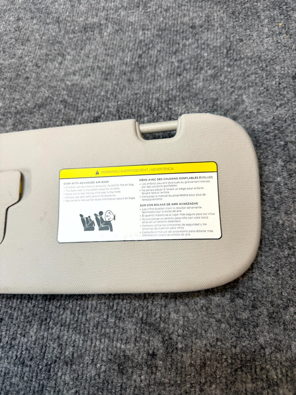 2020 - 2024 TESLA MODEL Y FRONT LEFT SIDE SUNVISOR SUN VISOR OEM, 1490405-01-B