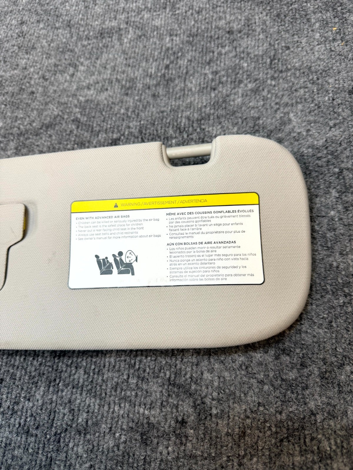 2020 - 2024 TESLA MODEL Y FRONT LEFT SIDE SUNVISOR SUN VISOR OEM, 1490405-01-B