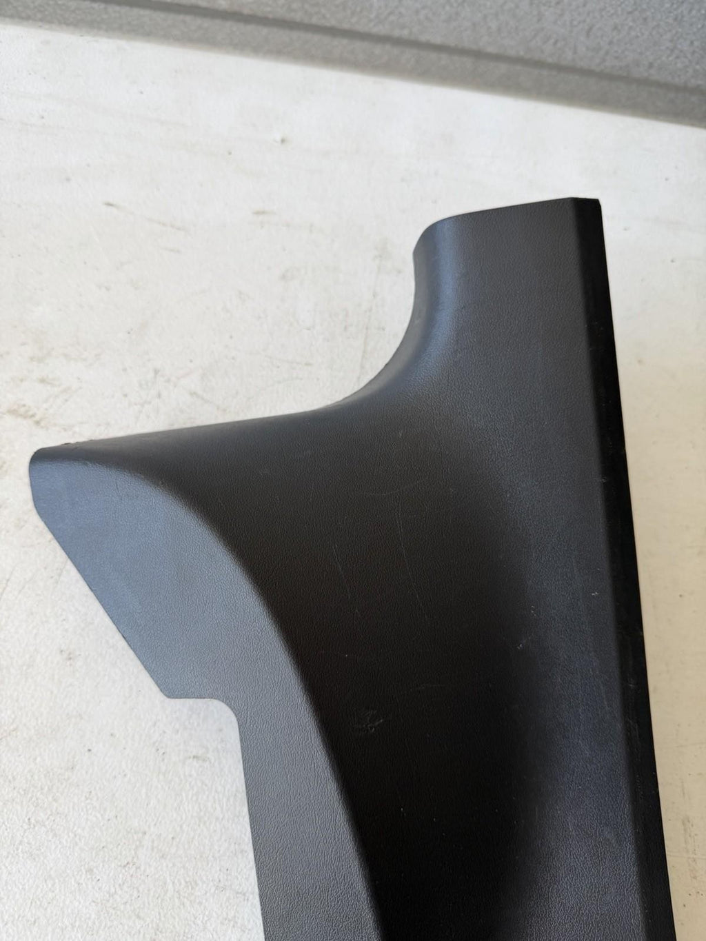 ♦️17–23 TESLA MODEL 3 REAR RIGHT SIDE DOOR SILL SCUFF PLATE OEM, 1086312-00-F