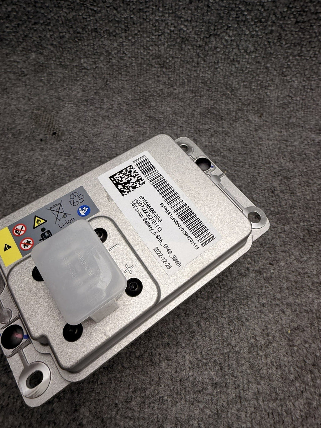 NEW OEM Tesla Model 3/Y/S/X 16V Li-Ion Battery 1598486-00-F