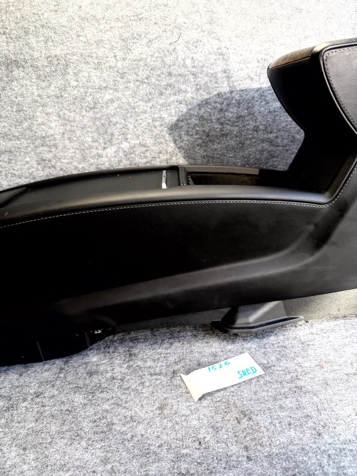♦️16–20 TESLA MODEL S CENTER CONSOLE ARMREST STORAGE ASSEMBLY OEM, 100481507D