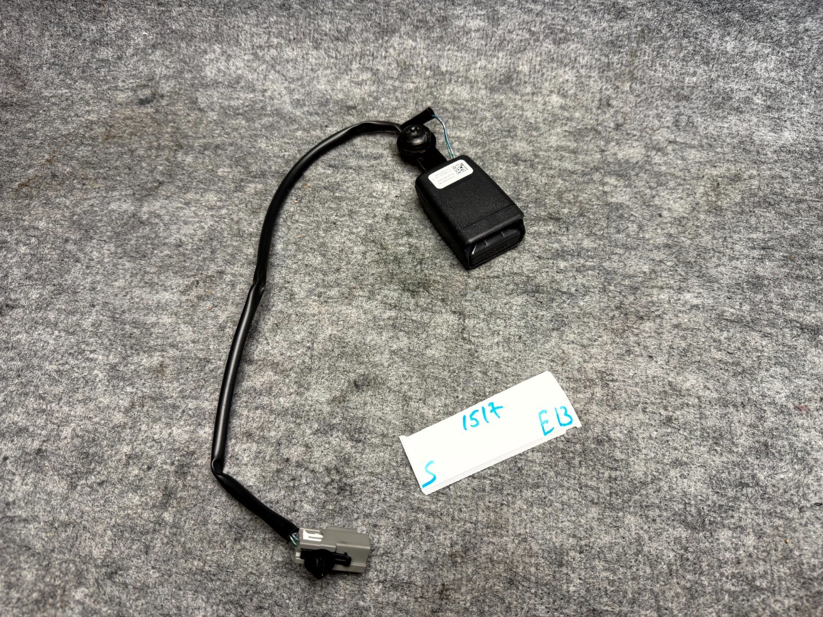♦️2012 - 2020 TESLA MODEL S REAR SEAT BELT BUCKLE ASSEMBLY OEM, 1005269-00-E