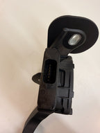 2012-2020 Tesla Model S Accelerator Throttle Pedal BE5C 9F836-AA