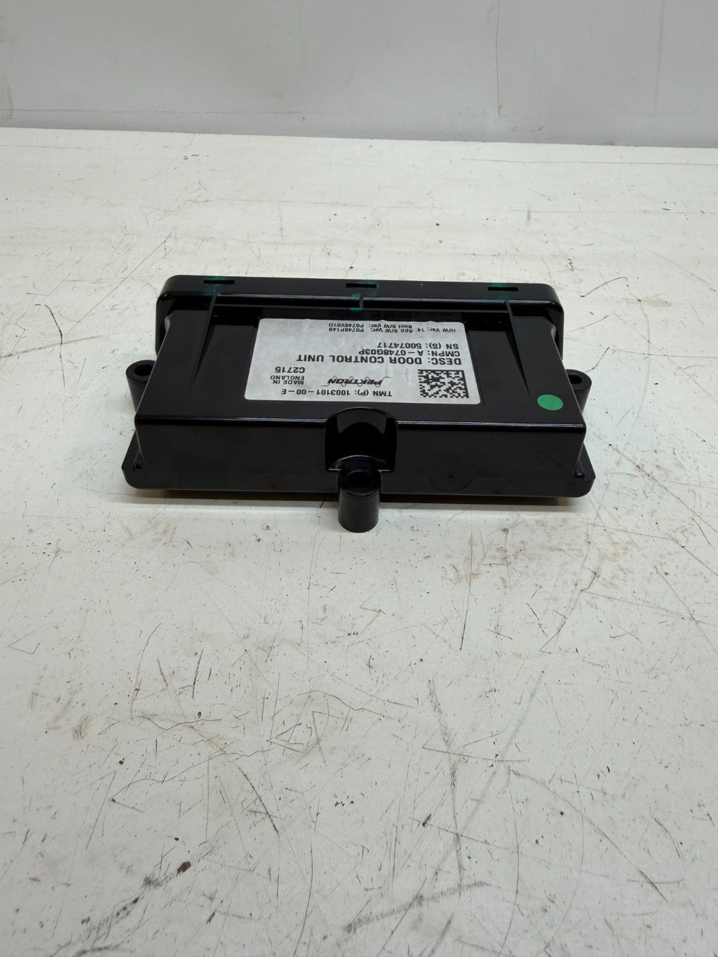 2012-2020 TESLA MODEL S FRONT LEFT OR RIGHT DOOR CONTROL MODULE 1003101-00-E