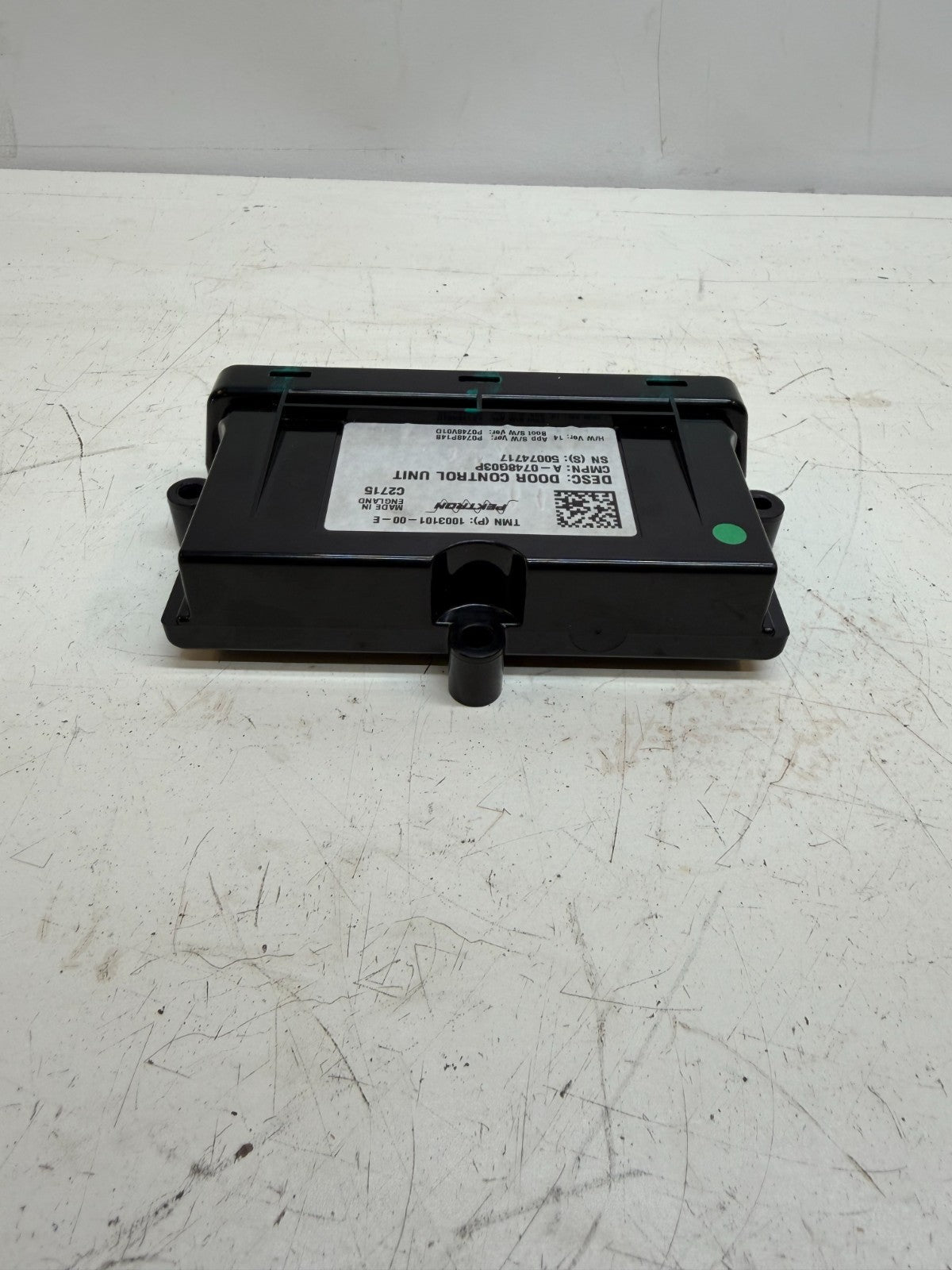 2012-2020 TESLA MODEL S FRONT LEFT OR RIGHT DOOR CONTROL MODULE 1003101-00-E