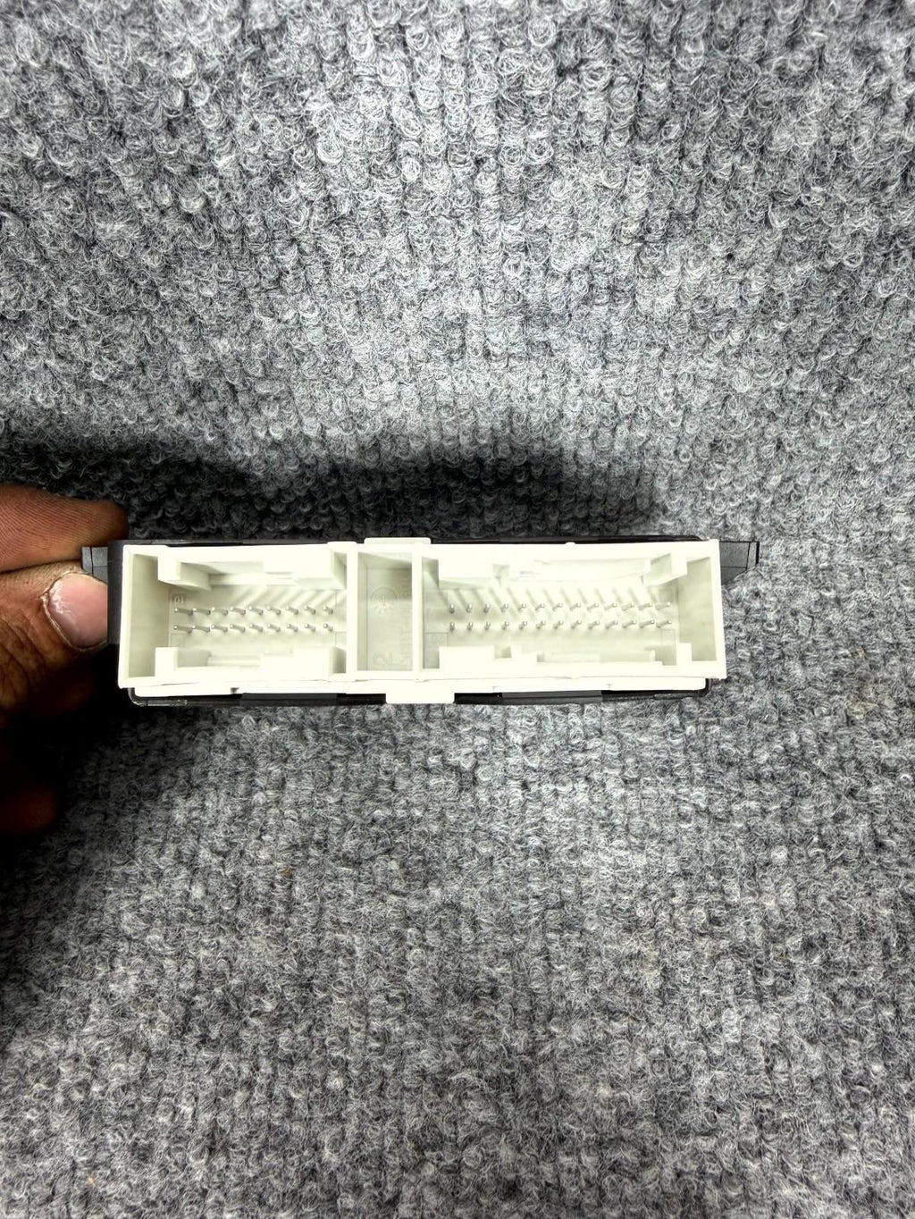 16-23 Tesla Model X Rear Left Door Ultrasonic Control Module Unit OEM,105589100D