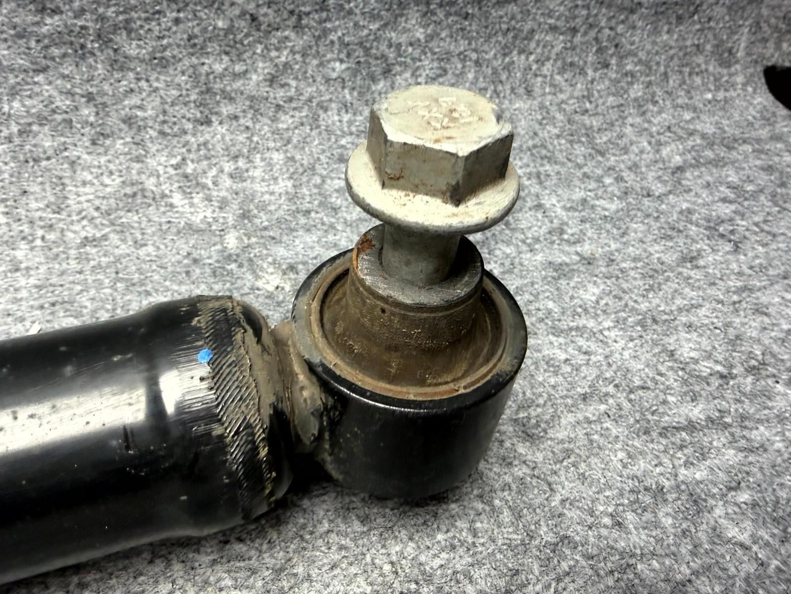 ♦️17-23 TESLA MODEL 3 REAR LEFT OR RIGHT SHOCK STRUT ABSORBER OEM, 1044461-02-E