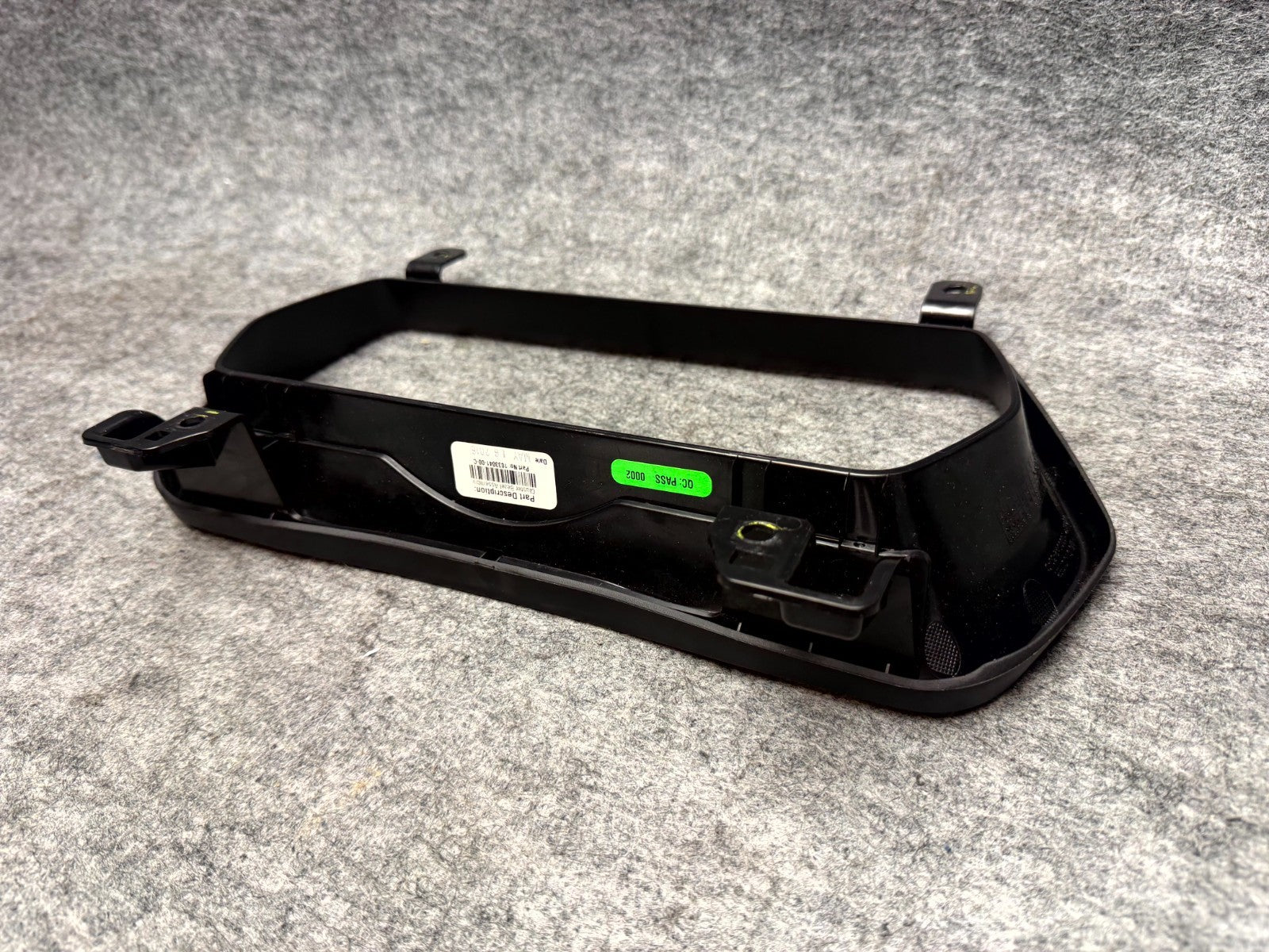 ♦️12-20 TESLA MODEL S SPEEDOMETER CLUSTER DISPLAY TRIM BEZEL OEM, 1033041-00-C