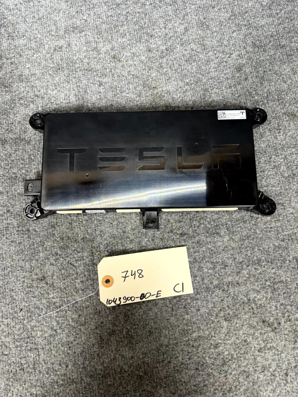 ♦️16-20 Tesla Model X Chassis Rear Body Computer Control Module OEM,1043900-00-E