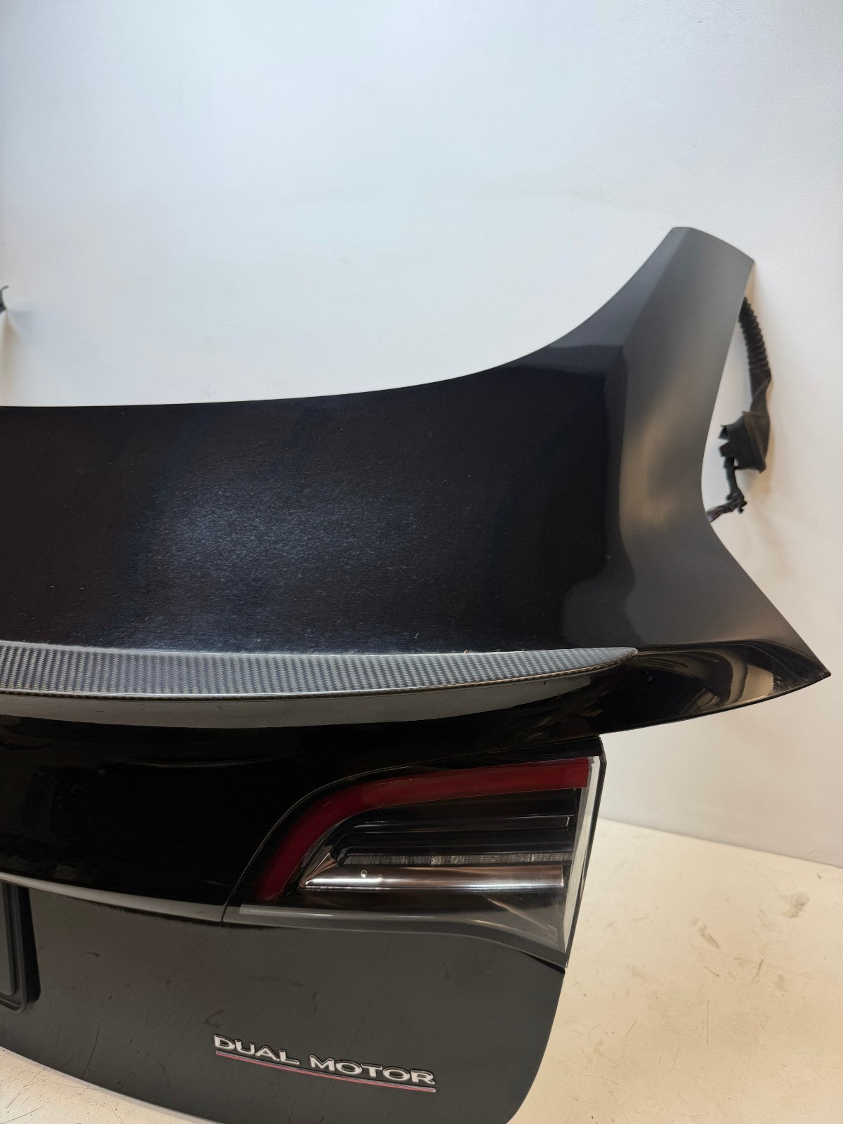 2021-2023 Tesla Model 3 M3 Trunk Lid Powered Tailgate Liftgate Shell Assy OEM