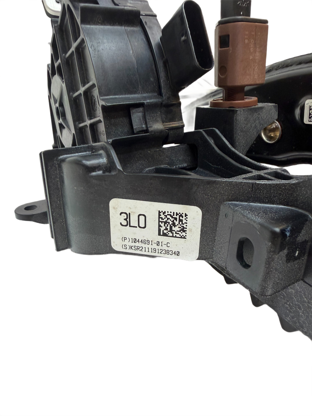 2017-2023 TESLA MODEL 3 ACCELERATOR & BRAKE PEDAL SET ASSEMBLY OEM, 1044691-01-C