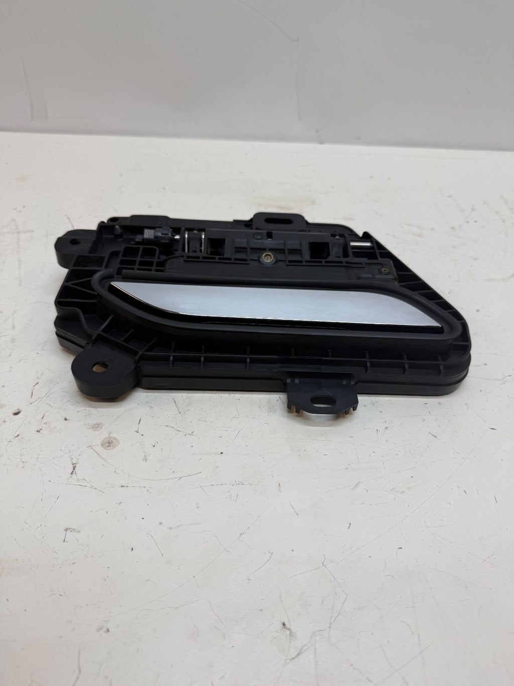 2016-2020 Tesla Model S Front Right Exterior Door Handle Chrome 1100300-00-A