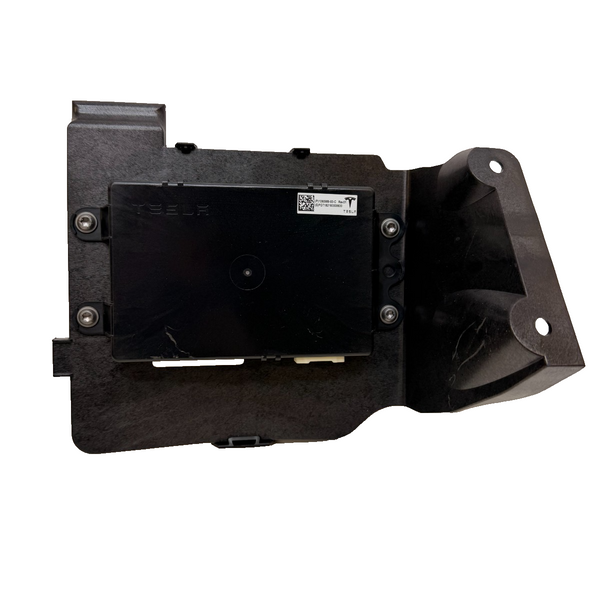 2012-2020 TESLA MODEL S AIR SUSPENSION CONTROL MODULE W/ BRACKET 1060989-00-C