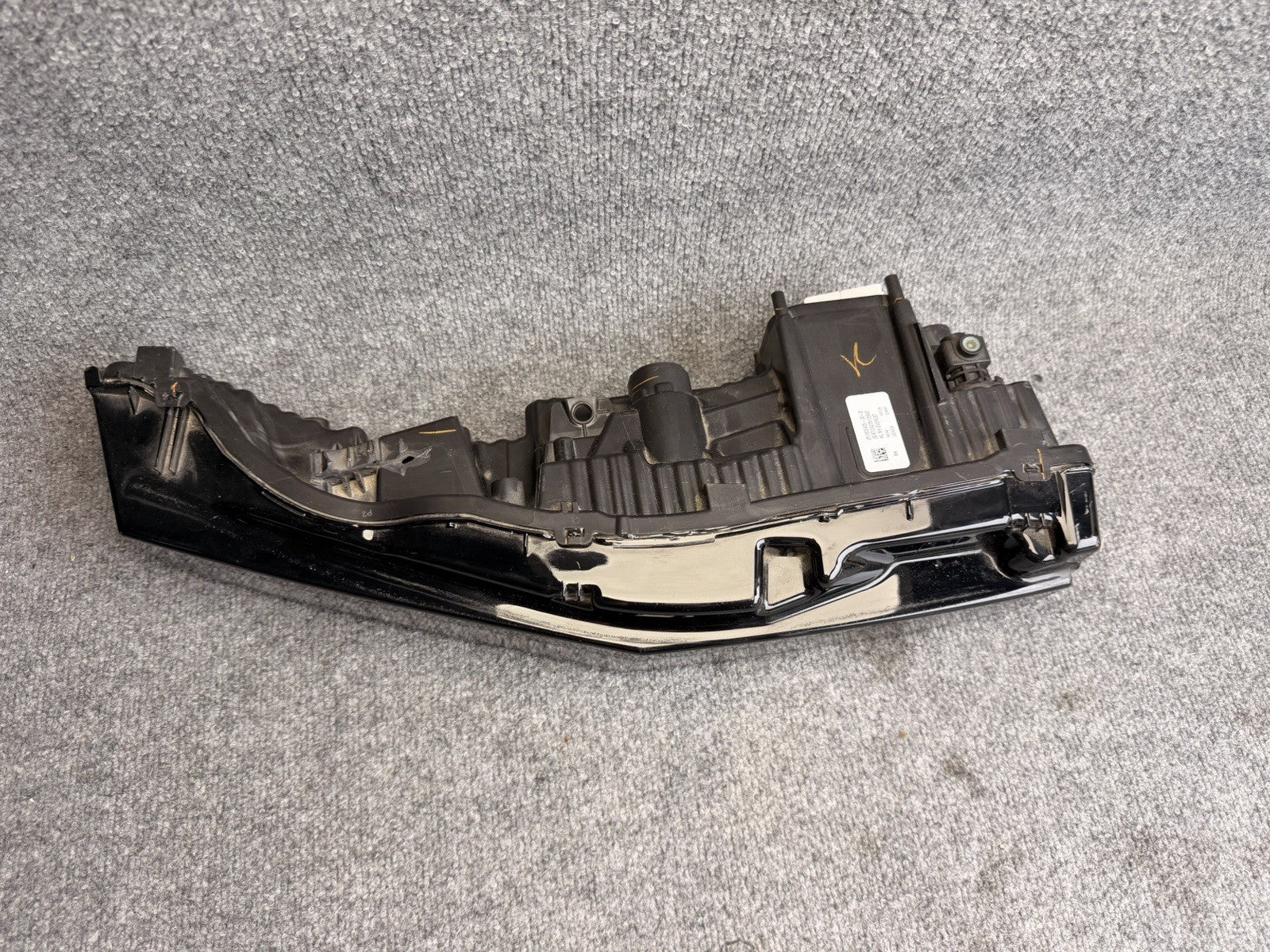 DMG‼️2024-2026 TESLA CYBERTRUCK FRONT RIGHT LED HEADLIGHT LAMP OEM 180640500D