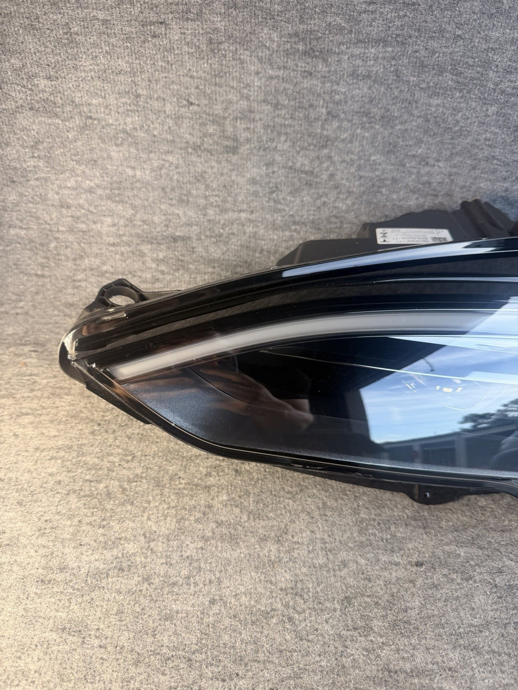 2022-24 TESLA MODEL S PLAID FRONT LEFT HEADLIGHT LED MATRIX HEAD LIGHT LAMP OEM