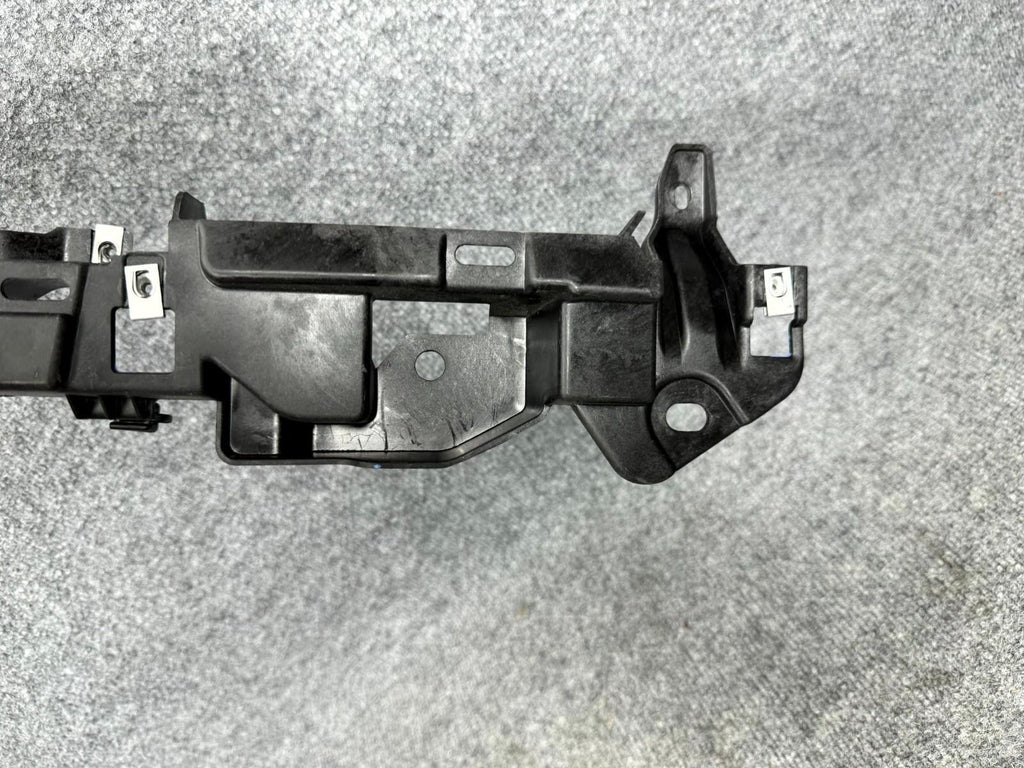 2016-2020 Tesla Model X Rear Left C-Pillar Middle Trim Bracket OEM, 1080708-00-C