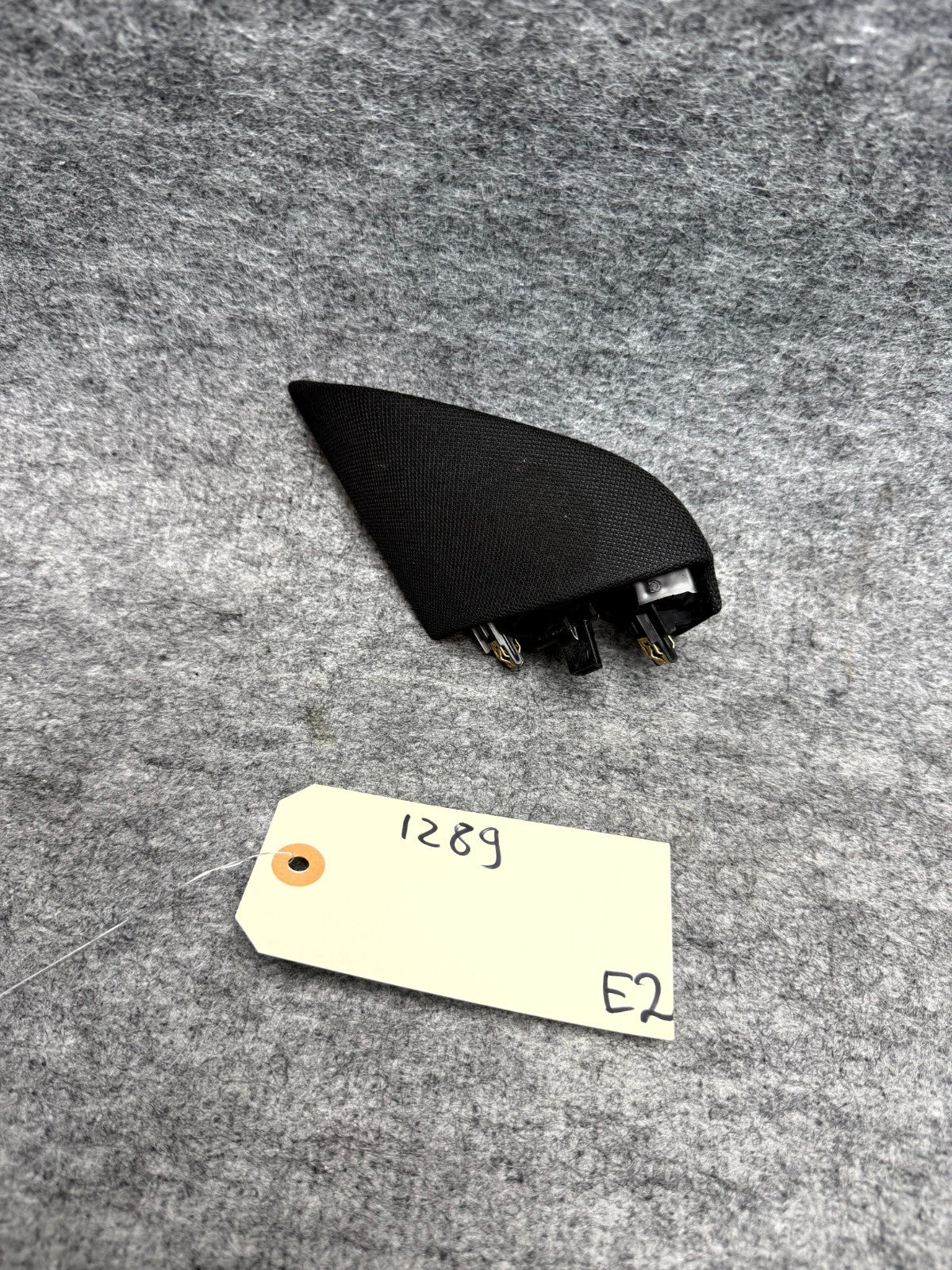 ♦️17–23 TESLA MODEL 3 FRONT LEFT AUDIO TWEETER & SPEAKER COVER OEM, 1095657-00-F