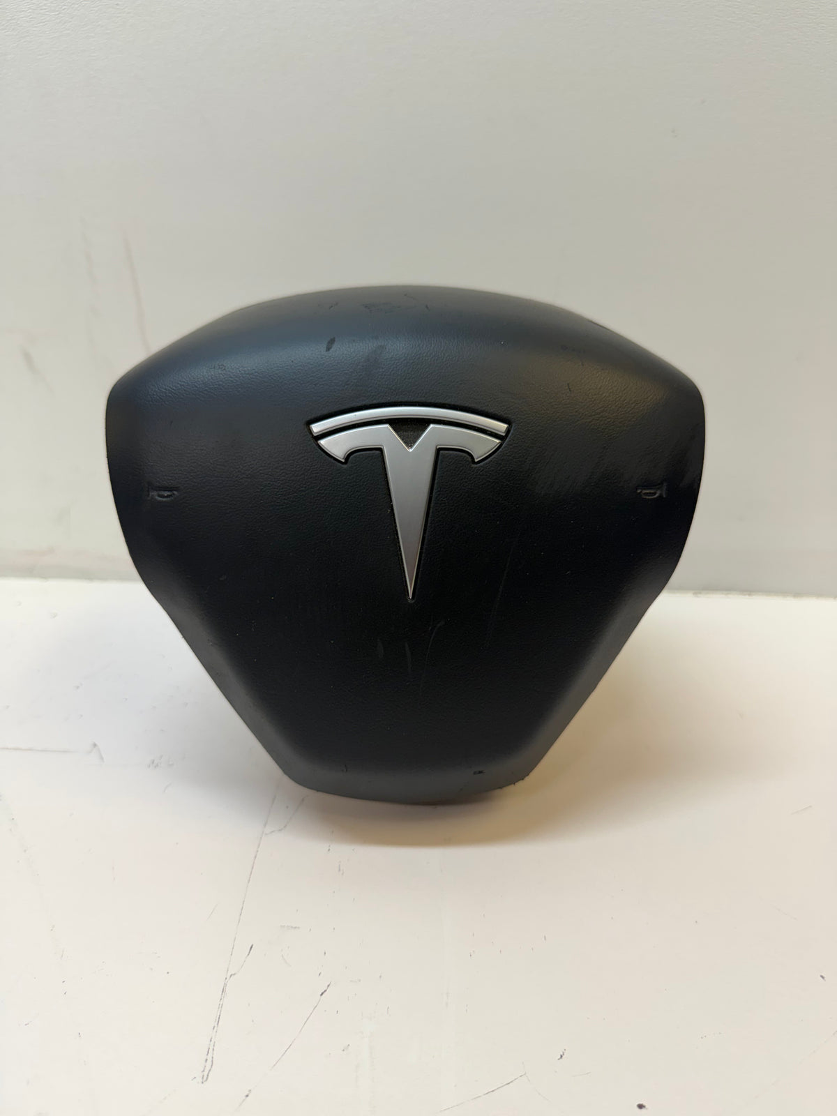 2017- 2023 TESLA MODEL 3 FRONT LEFT STEERING WHEEL AIRBAG AIR BAG OEM 1096838-00-J (Copy)