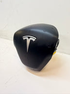 2017- 2023 TESLA MODEL 3 FRONT LEFT STEERING WHEEL AIRBAG AIR BAG OEM 1096838-00-J (Copy)