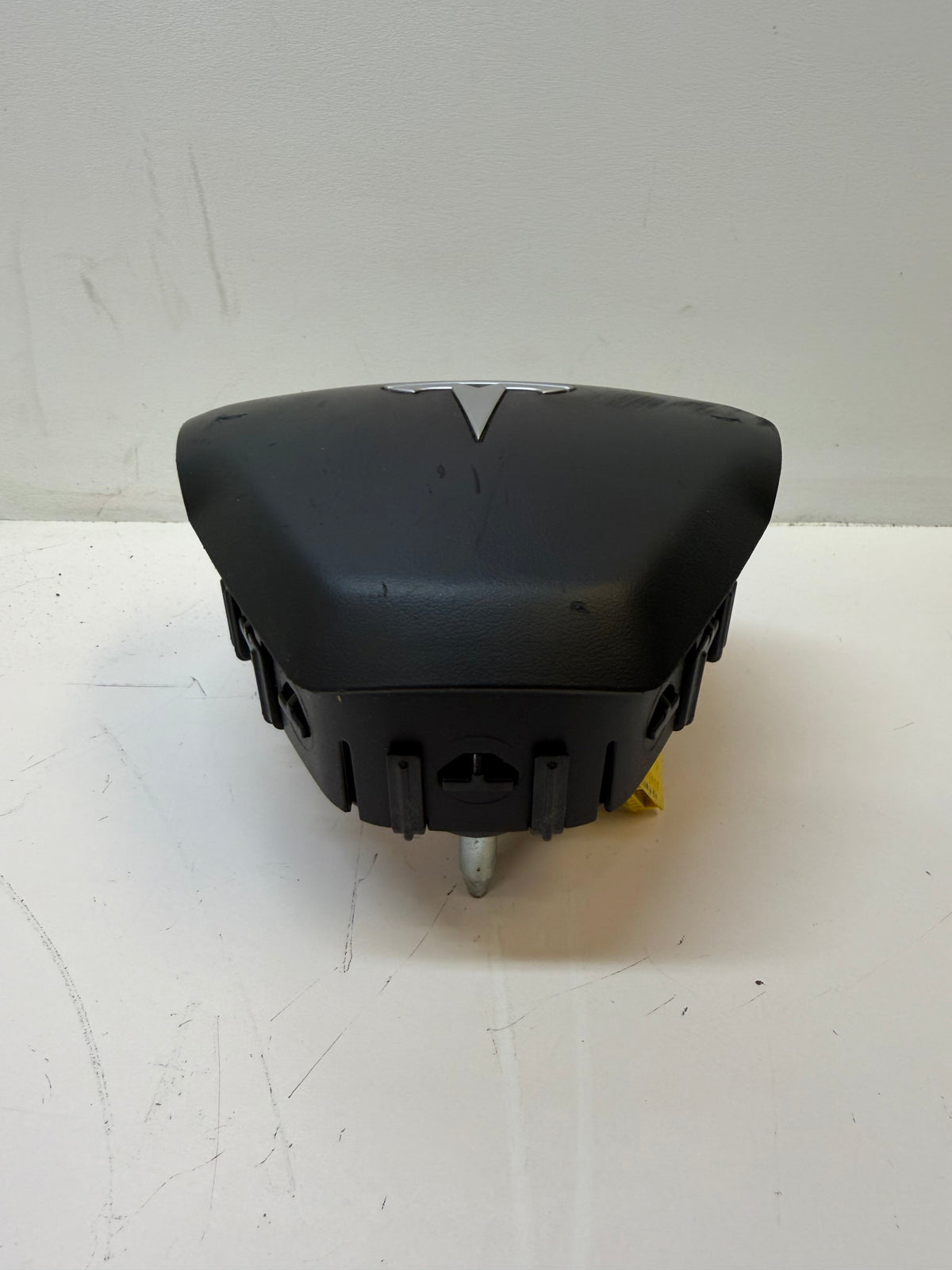 2017- 2023 TESLA MODEL 3 FRONT LEFT STEERING WHEEL AIRBAG AIR BAG OEM 1096838-00-J (Copy)