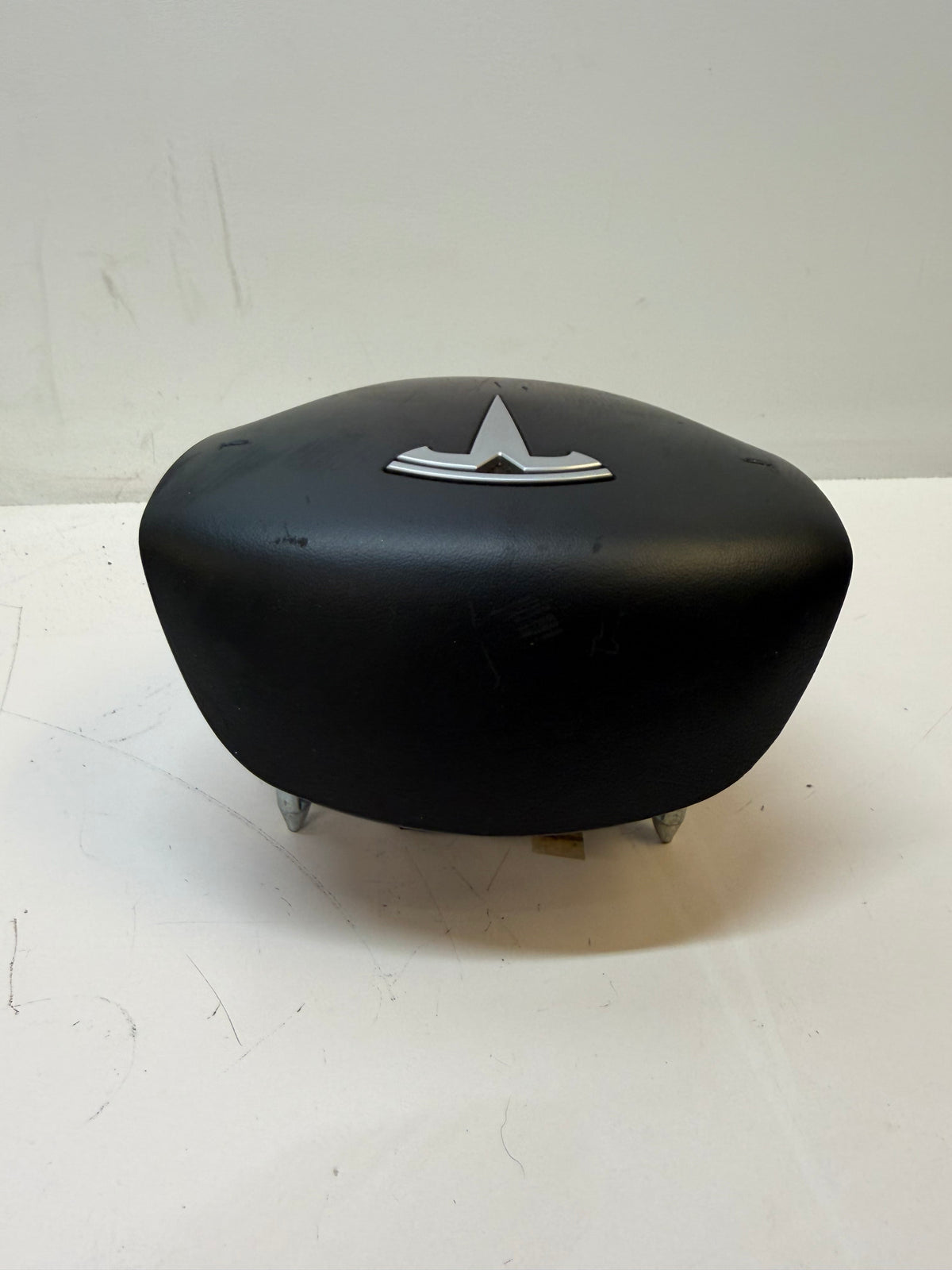 2017- 2023 TESLA MODEL 3 FRONT LEFT STEERING WHEEL AIRBAG AIR BAG OEM 1096838-00-J (Copy)