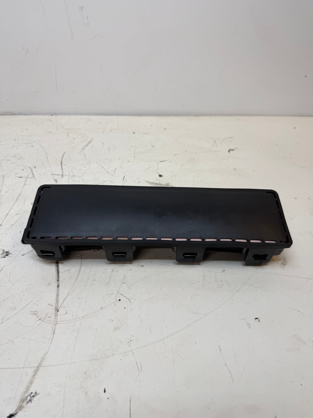 2015-2021 TESLA MODEL X FRONT LEFT DASH LOWER KNEE BOLSTER SRS BAG 1005259-00-G