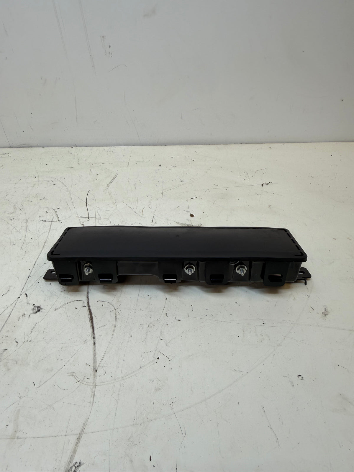 2015-2021 TESLA MODEL X FRONT LEFT DASH LOWER KNEE BOLSTER SRS BAG 1005259-00-G