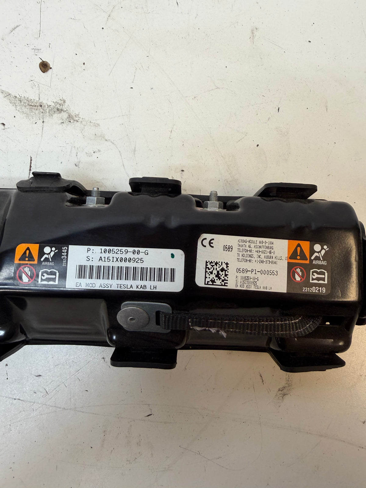 2015-2021 TESLA MODEL X FRONT LEFT DASH LOWER KNEE BOLSTER SRS BAG 1005259-00-G